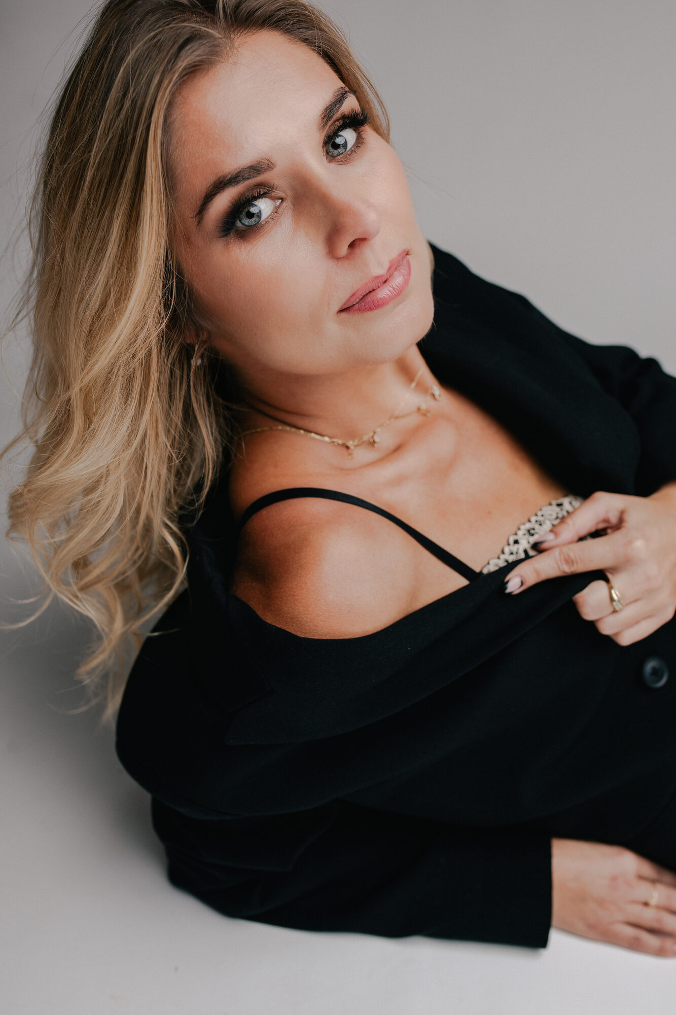 Sesja kobieca w studio